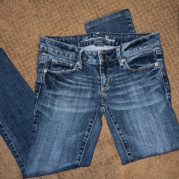 2 pairs - AEO Skinny Stretch Jeans size 2 Short - Picture 5 of 11